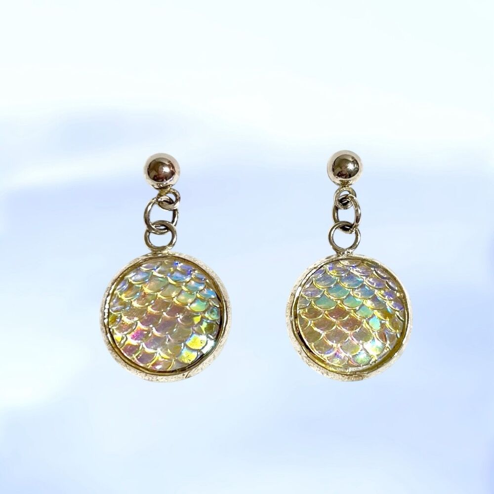 Iridescent Mermaid Fish Scale Earrings Silver Tone Dangle Pierced Round Jewelry